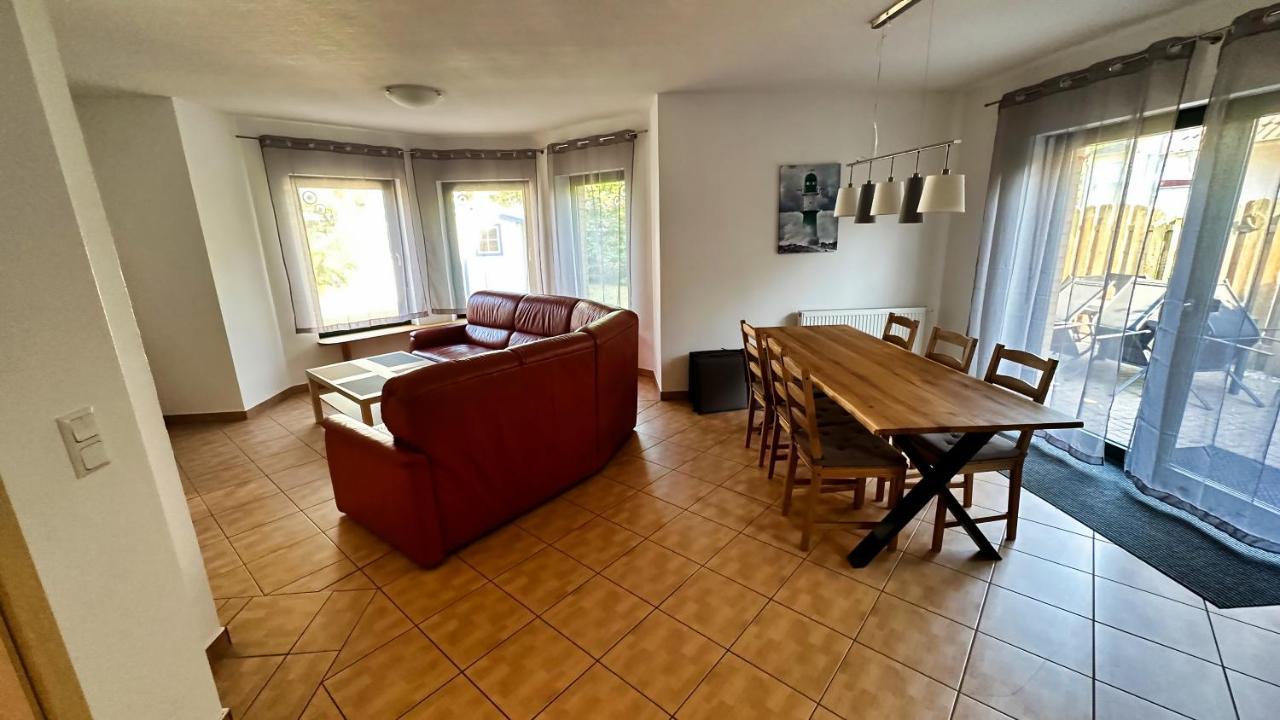 Ferienhaus Zum Findling غورين المظهر الخارجي الصورة
