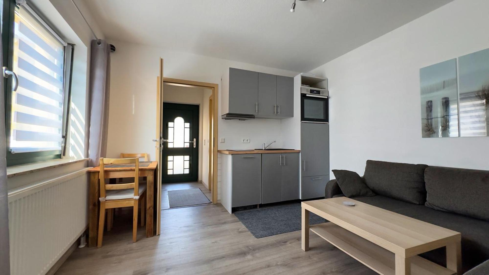 Ferienhaus Zum Findling غورين المظهر الخارجي الصورة